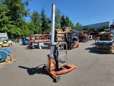 USED 2012 JLG FS80