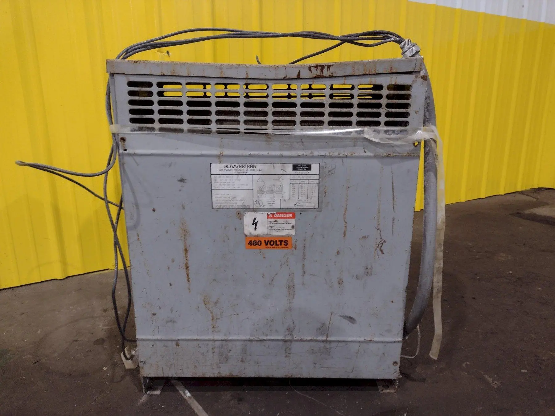 30 KVA POWERTRAN 480 VOLT - 208Y/120 VOLT 3 PHASE ELECTRICAL TRANSFORMER: STOCK 19695