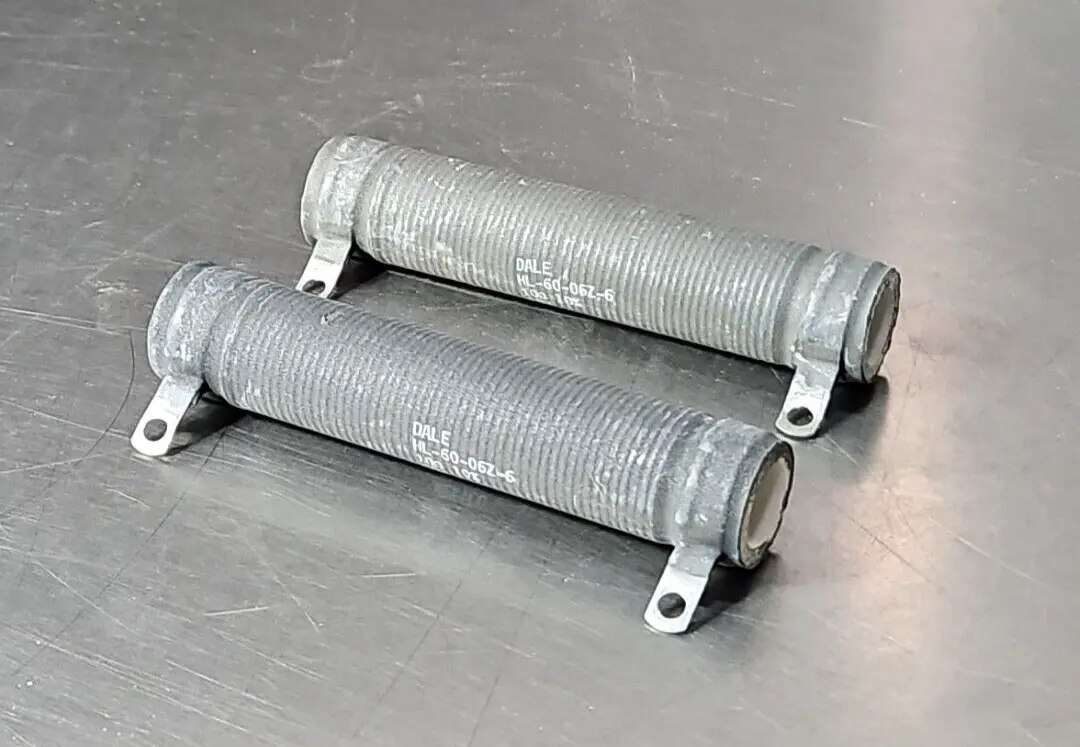 VISHAY DALE HL-60-06Z-6 RESISTOR WIRE WOUND Lot of 2. Loc4A7