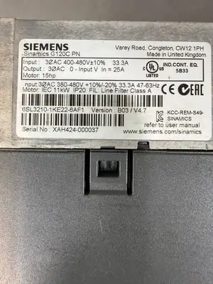 Siemens 6SL3210-1KE22-6AF1 Sinamics G120C Pn / Ver.B03/V4.7 (9.4.1)