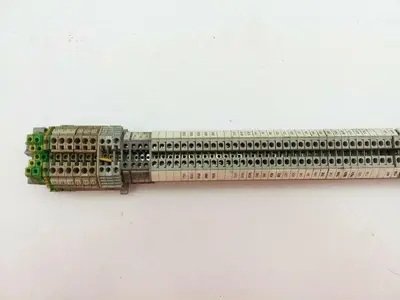 Allen Bradley 1492-J4 133 Assorted Terminal Blocks