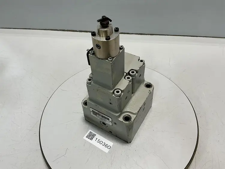 Used NACHI ESR-G03-125-6457B Valves/Fittings Michigan US | Ideal Machinery #691343