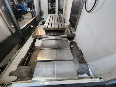 2011 HAAS VF-4SS Vertical Machining Centers | SMS Engineering (4)