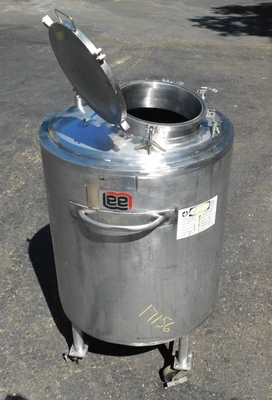 USED LEE JACKETED PRESSURE TANK 150 UDBT