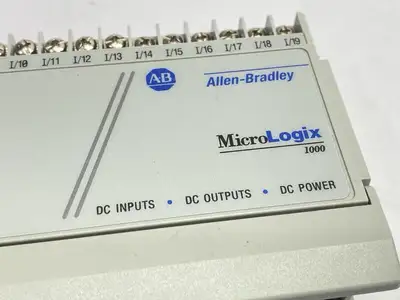 USED ALLEN BRADLEY SER E MICROLOGIX 1000 32 POINT CONTROLLER BROKEN COVER