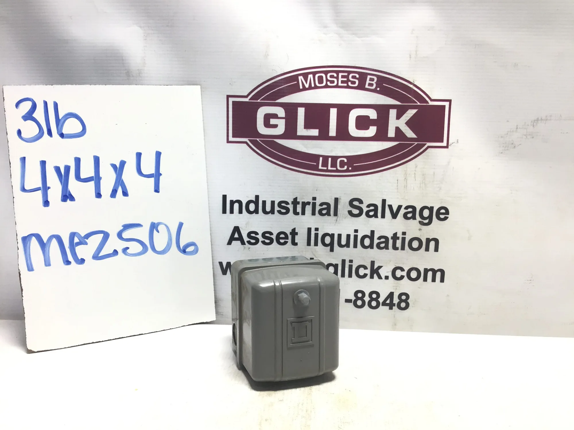 SQUARE D Pressure Switch