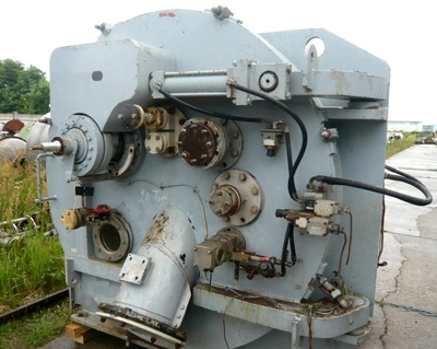 Krauss-Maffei HZ 160/4A peeler centrifuge, rubber-lined.