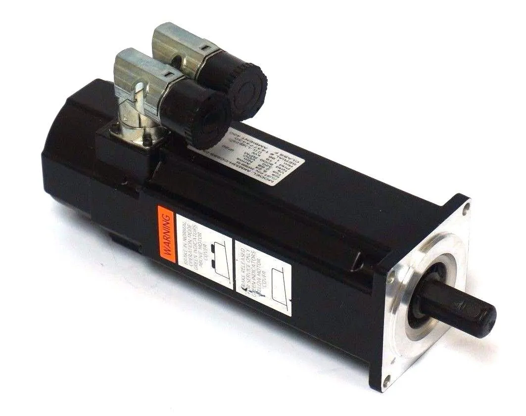 NEW KOLLMORGEN AKM33H-CCSSS-03 SERVO MOTOR AKM33HCCSSS03