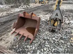 Used JOHN DEERE 690B Crawler Excavators Pennsylvania US | Iron Exchange Equipment Solutions #1353846
