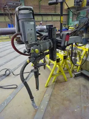 USED ESAB WELDINGCRANE FOR COMPOSITE BEAMS/TANKS