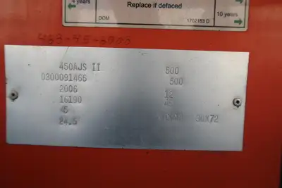 USED 2006 JLG 450AJ