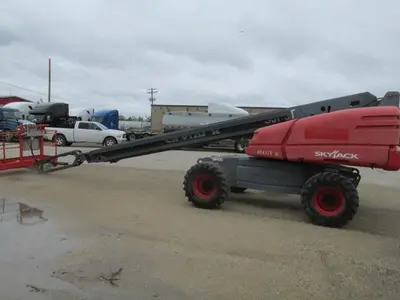 Used 2014 SKYJACK SJ66T Telescopic Boom Lifts Manitoba CA | Conquest Truck & Auto Sales #1421358