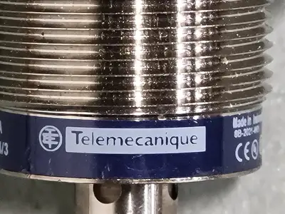 NEW TELEMECANIQUE XS530B1PAM12