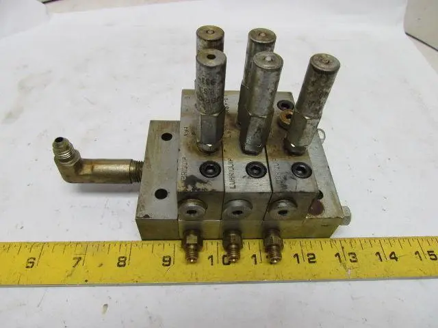 Used TRABON LUBRIQUIP GRACO _UNKNOWN_ Valves/Fittings | Arrow Industrial #626518