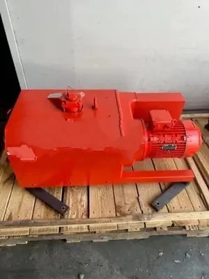 2015 Busch 1252 Used Vacuum Pumps | PlastiMach Corp (2)