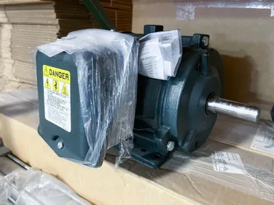 TOSHIBA INTERNATIONAL CORPORATION Y154SDSR41A-P Industrial Electric Motor | Buy Per Pound (4)