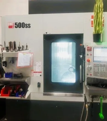 2022 HAAS UMC-500SS Universal Machining Centers | Midstate Machinery (1)