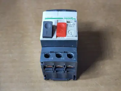 USED SCHNEIDER ELECTRIC GV2ME14