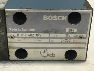 USED BOSCH 0 811 402 019