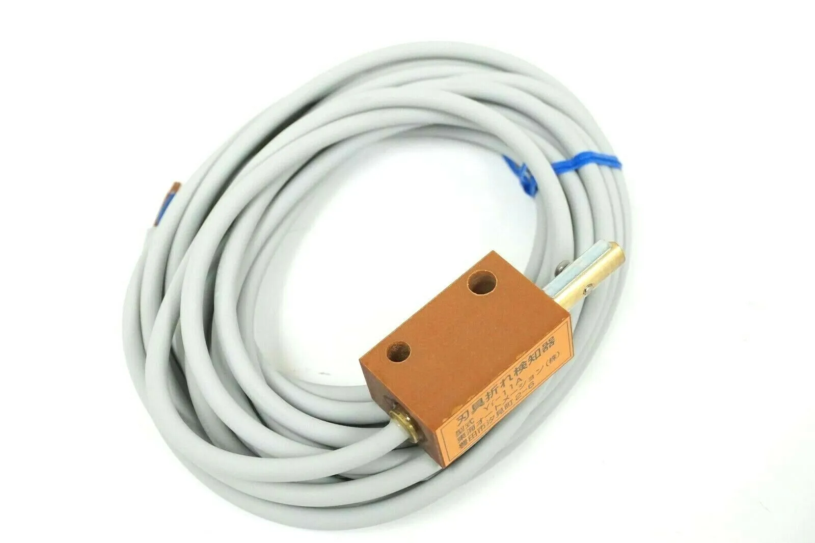 NEW TOKAI AUTO YI-11A PROXIMITY SWITCH YI11A