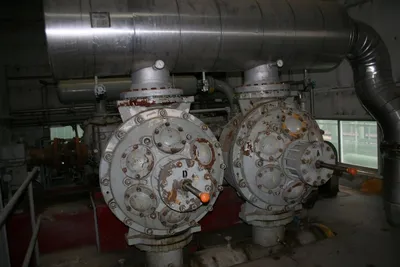 Used Chicago Pneumatic w Toshiba 1250HP FE 665 A4 Qty 2 Centrifugal Air Compressors Oklahoma US | Borderless Services #1378186