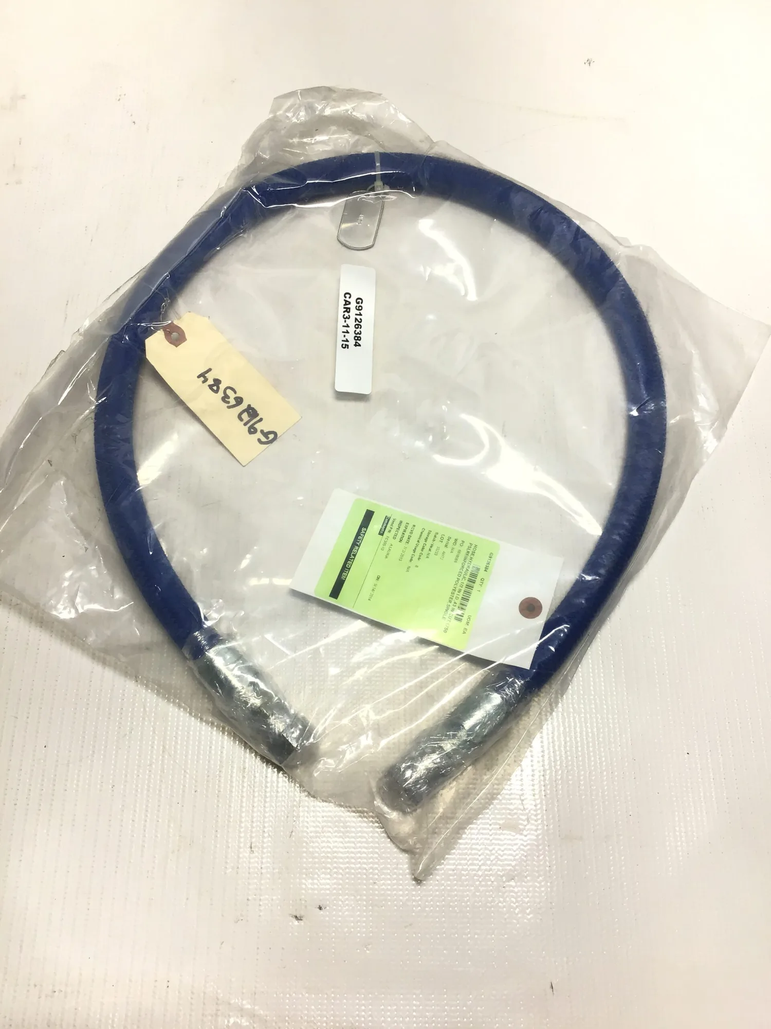 Unbranded FC300-10 Hydraulic Hose 1/2″ I.D 43In Cut 1750PSI