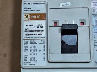 Used EATON CUTLER-HAMMER HKDDC3300A1301S4201Z01 Switchgears British Columbia CA | Lenmark #1434616