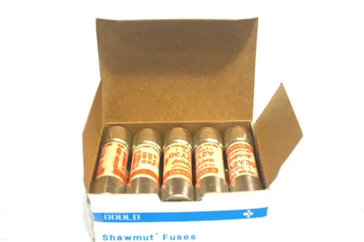 10 NEW GOULD SHAWMUT A2Y30-1 FUSES A2Y301