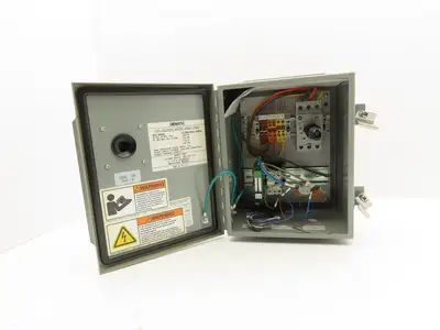 Dematic Manual Motor Circuit Breaker Contactor Disconnect Box 480V 140M-C2E-B40