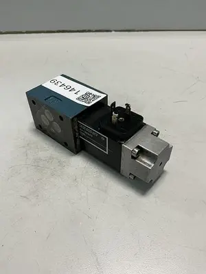 USED BOSCH 0 810 090 322