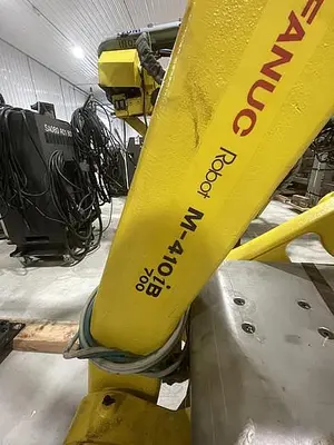 Used 2022 FANUC M-410IB/700 PALLETIZING ROBOT WITH R-30IB PLUS CONTROLLER MINT! Robots | Harbor Machinery Inc. #1283372