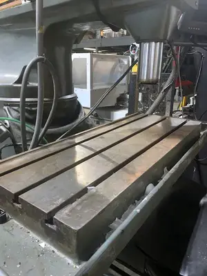Used 1982 BRIDGEPORT SERIES 2 Vertical Mills Illinois US | Machinery Marketing International #380323