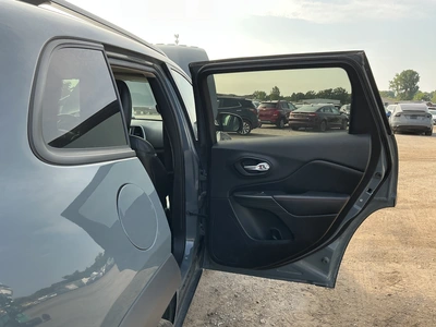 Used 2015 JEEP CHEROKEE SUVs Michigan US | Miedema Asset Management Group #1334478