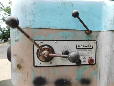 USED HOBART 140 QUART