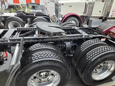 USED 2023 FREIGHTLINER CORONADO 122 SD