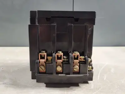 USED SQUARE D 8536SDO1V02S