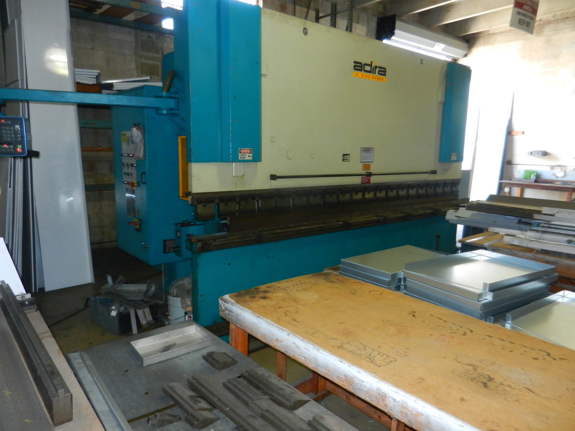 USED 1999 ADIRA QHD-15040