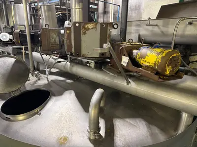 Used CHERRY BURRELL 6800 GAL Stainless Steel Tanks Illinois US | M&M Equipment Corp. #1704323