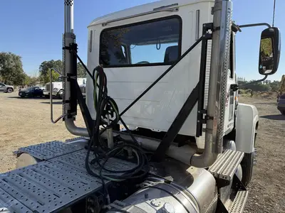 Used 2013 MACK PINNACLE CHU613 Conventional trucks California US | Ben Kaplan Equipment #1490085