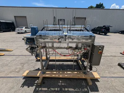 USED ECONOCORP (RANDOLPH, MA) 10233 ECONOFORM TRAY FORMER