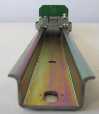 Siemens DIN Rail Terminal Strip Block with Ground and 18” Mounting Rail
