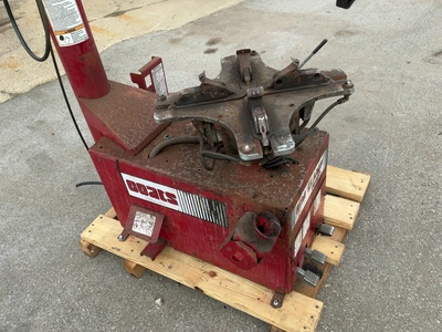 Used _UNKNOWN_ _UNKNOWN_ Tire Balancers Michigan US | Miedema Asset Management Group #1580290