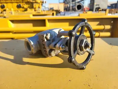 USED DSI VALVES API 602