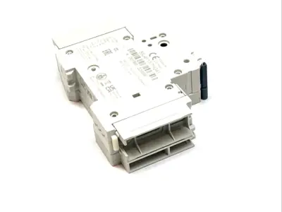 USED SIEMENS W/ AUXILIARY SWITCH 5ST3010‑0HG