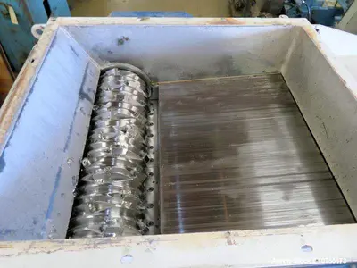 Used Vecoplan RG42/60XL Shredding System – 60 HP, Double-Row Cutter Rotor, Infeed/Discharge Conveyors, OEM Controls
