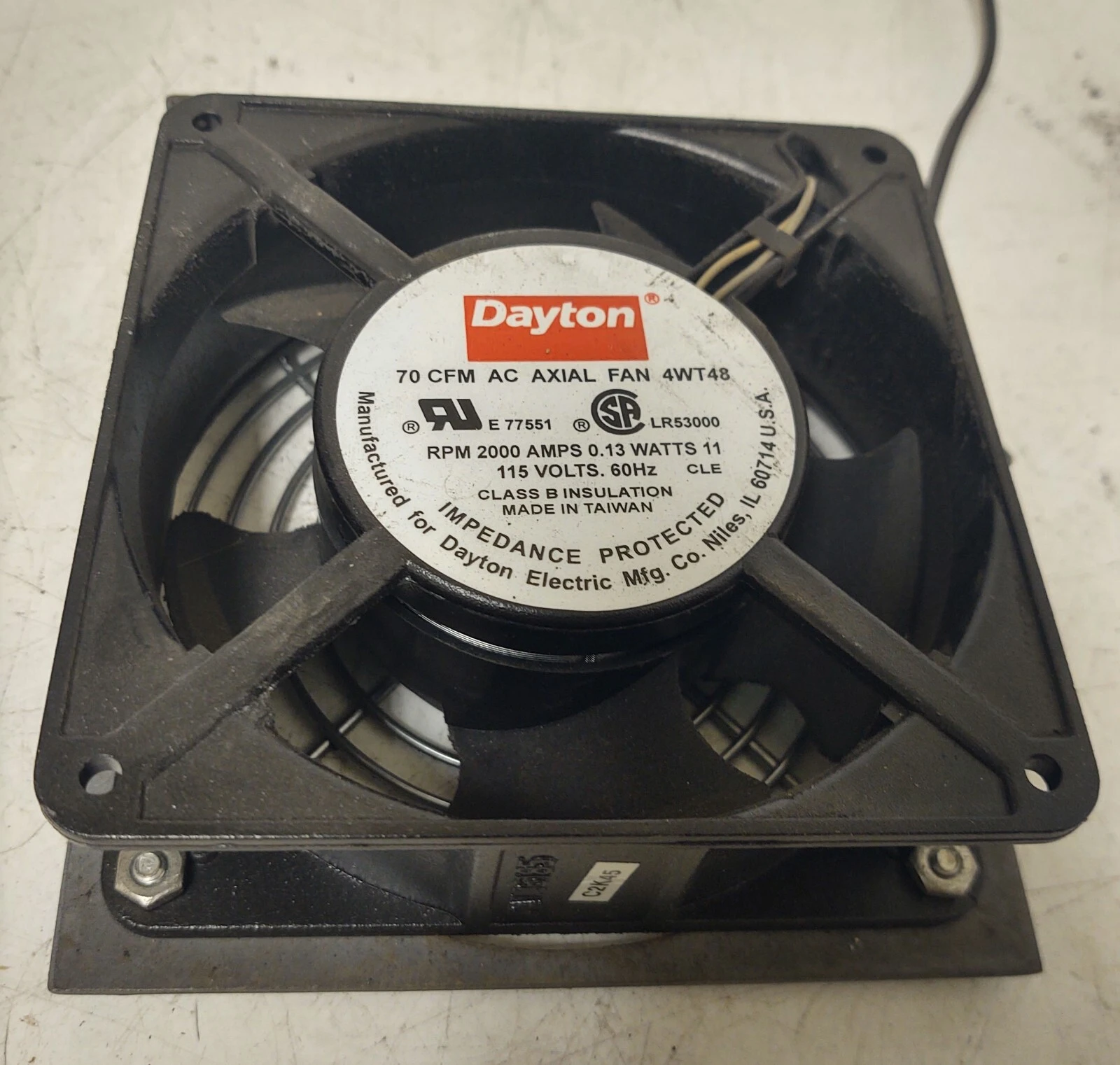 USED Dayton 4WT48