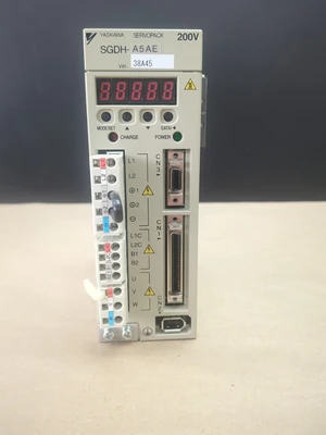 USED Yaskawa SGDH-A5AE