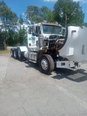 2007 KENWORTH t800 tri axle Road Tractor | Penncon Management, LLC (4)