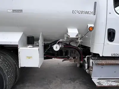 Used 2017 FREIGHTLINER BUSINESS CLASS M2 106 Tanker trucks California US | Lillo Machinery #1403799