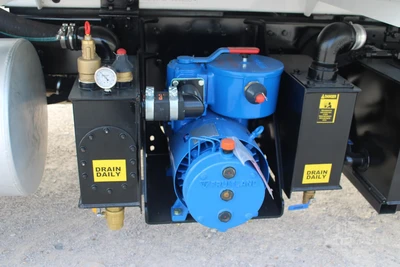 New | in-Stock 2025 MACK MD6 Septic/Sewer/Vacuum Trucks Texas US | Roll Off Truck World #1507632